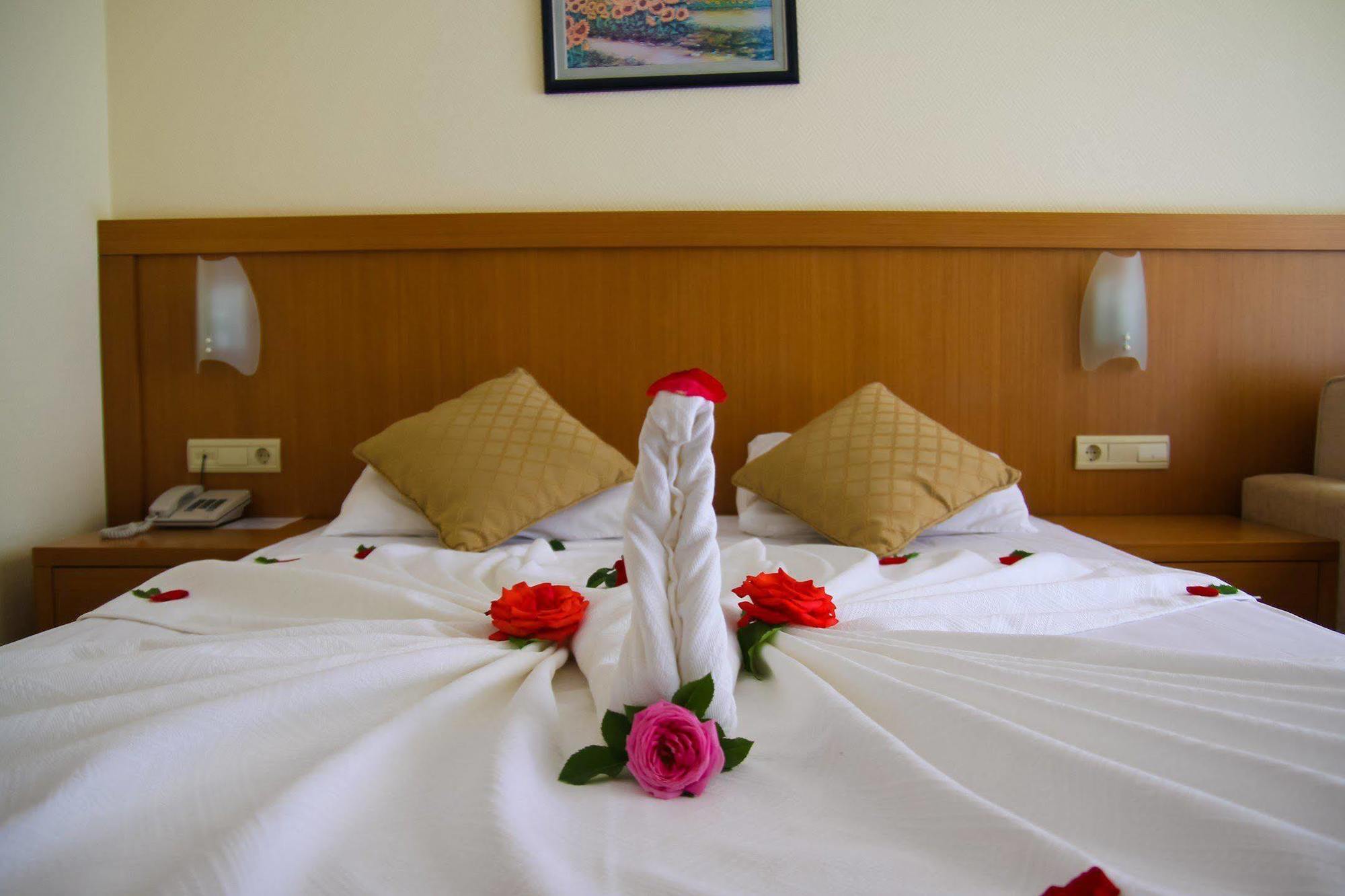 The Holiday Resort Didim Exterior photo